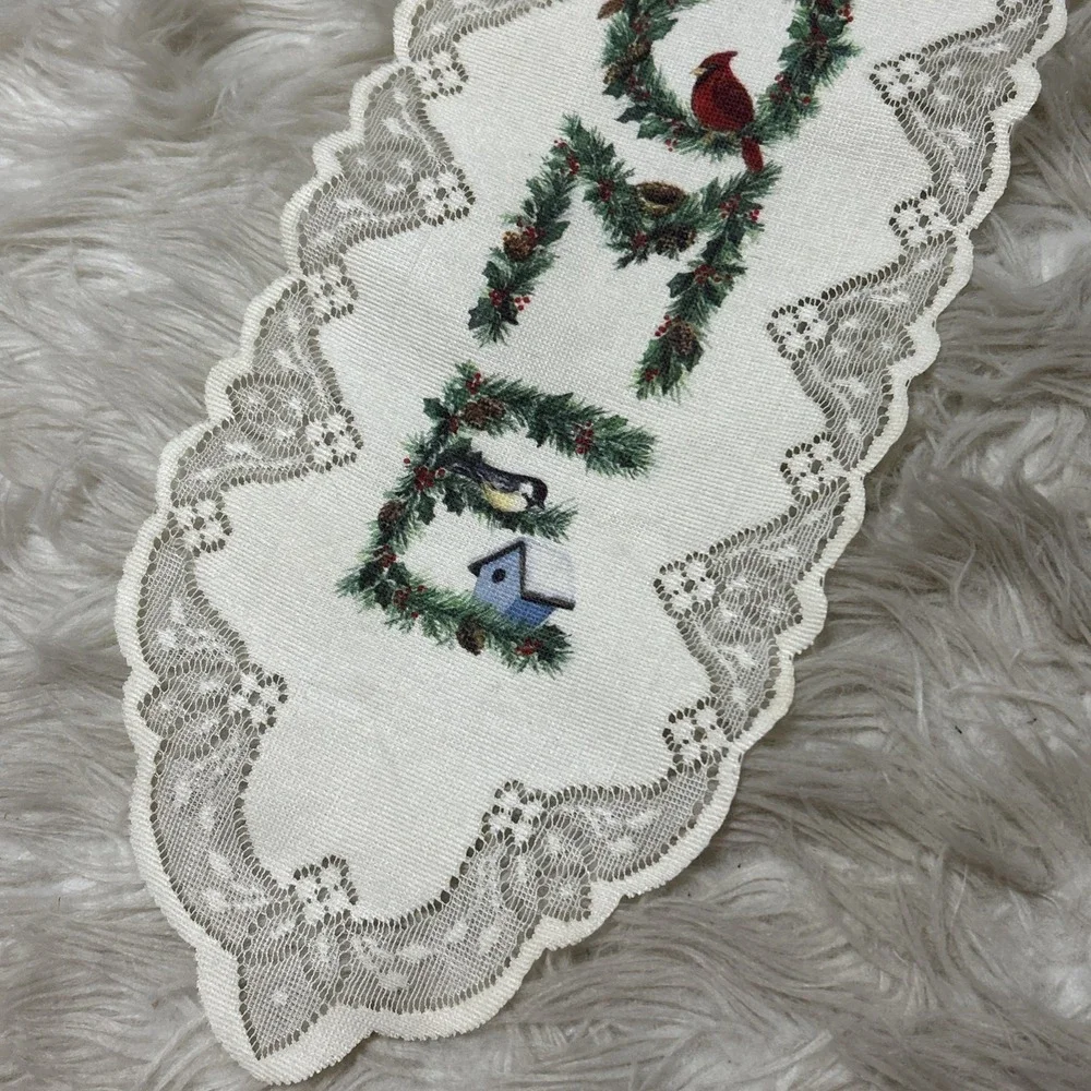 Welcome Red Cardinal Bird Door Hanger Wall Lace Nature Holly Berry Granny 33